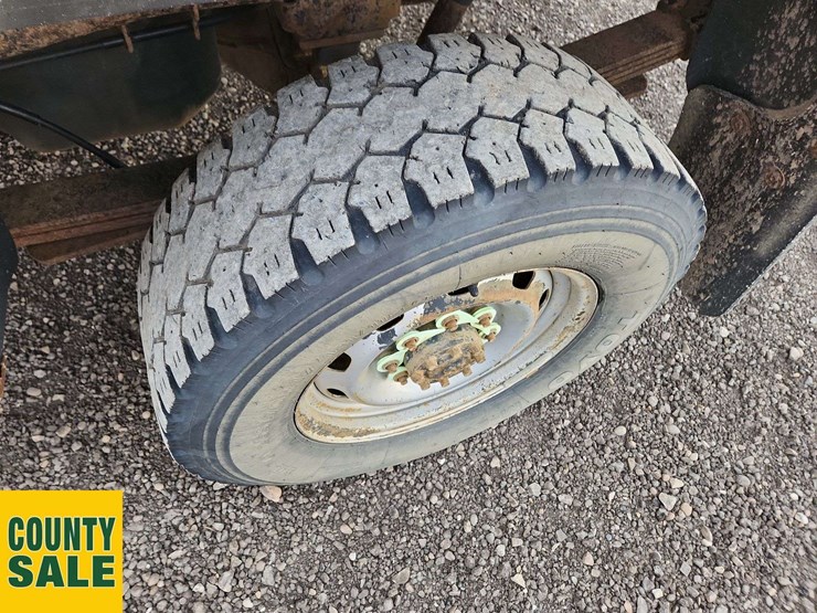 2010-dodge-ram-2500-image-29