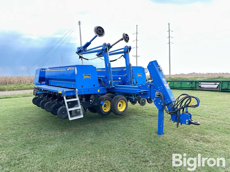 2009-landoll-5530-image-3