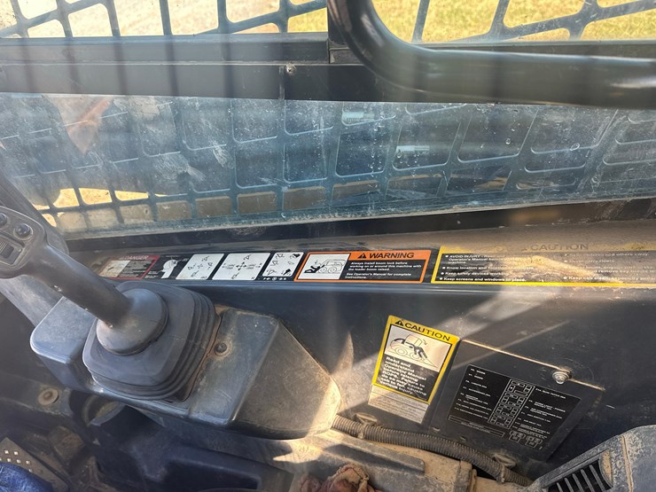 deere-333e-image-17