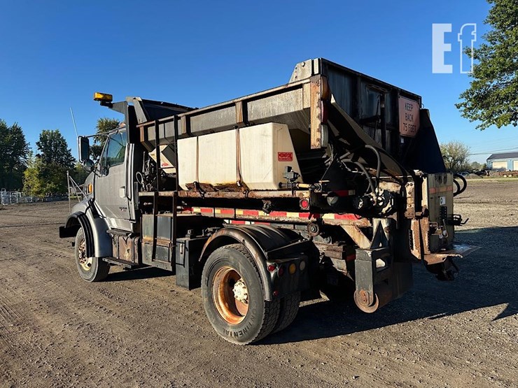 2002-sterling-l8500-image-7