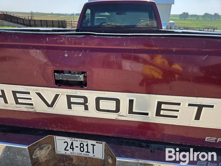 1989-chevrolet-2500-image-16