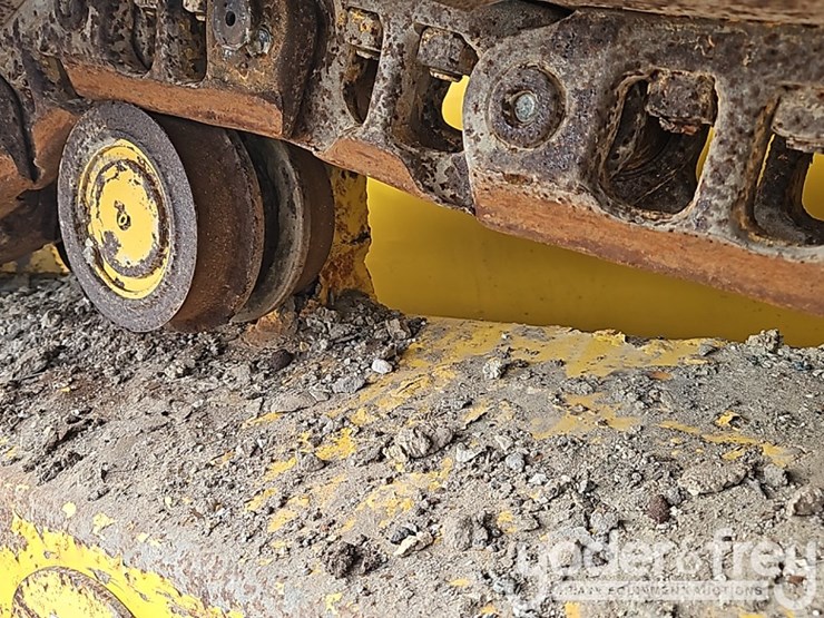 2021-komatsu-d39pxi-24-image-20