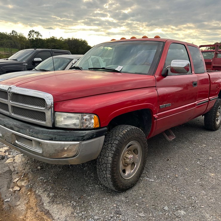 1997 DODGE 1500