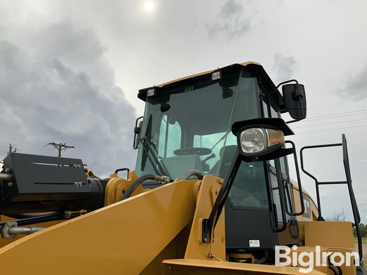 2020-caterpillar-950gc-image-10