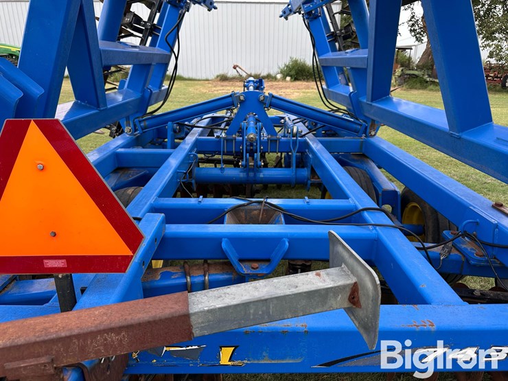 2011-landoll-7431-26-image-18