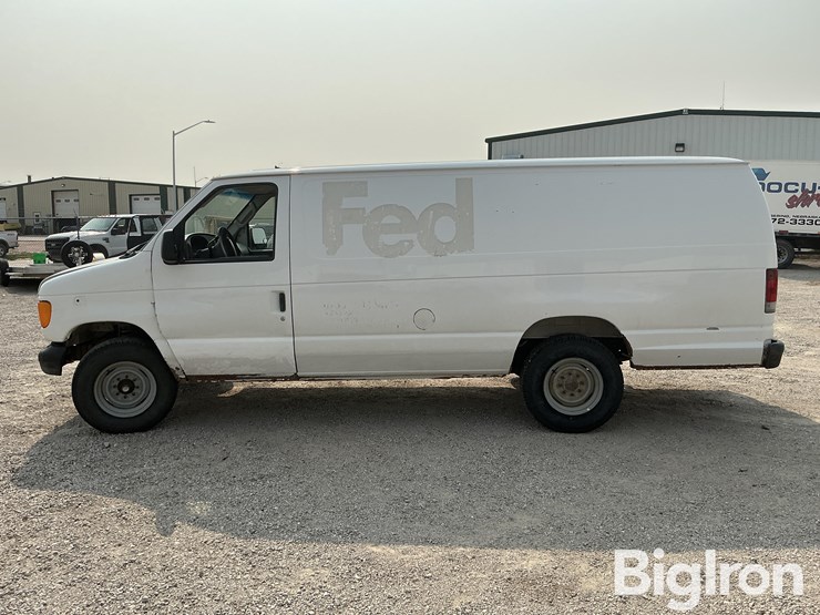 2006-ford-e350-image-8