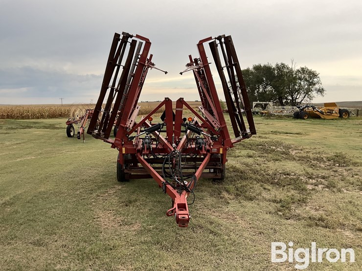 case-ih-568-image-2