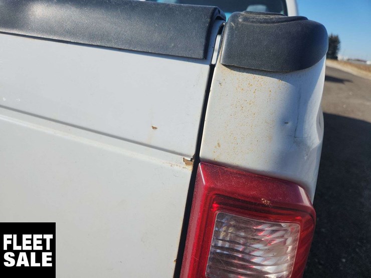 2014-ford-f350-image-36