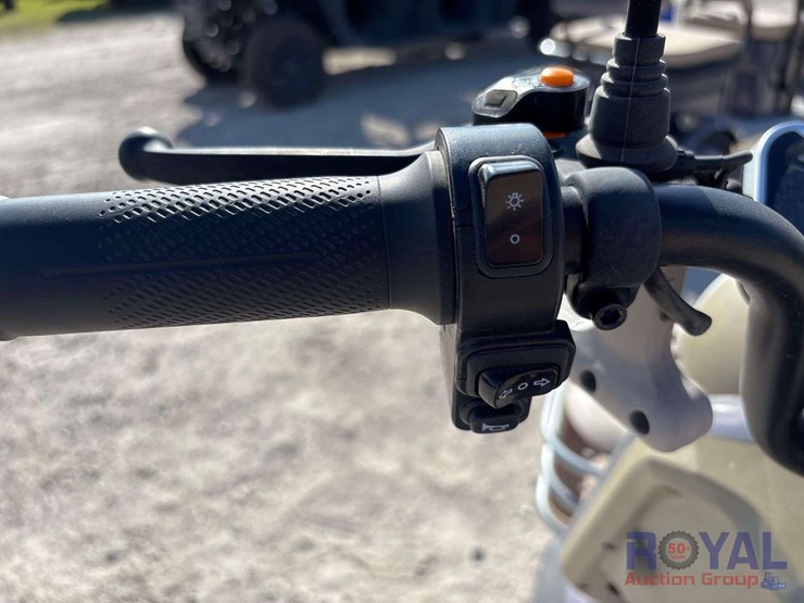 irgc40-electric-tricycle-image-9