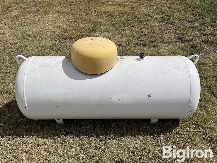 2007-120-gallon-propane-tank-image-4