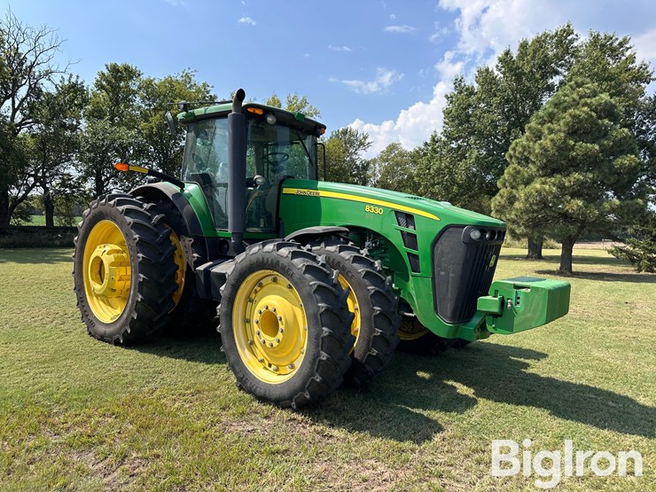2009-john-deere-8330-image-3