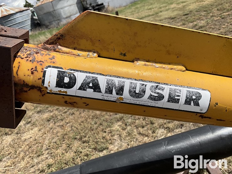 danuser-3-pt-post-hole-digger-&-stand-image-17