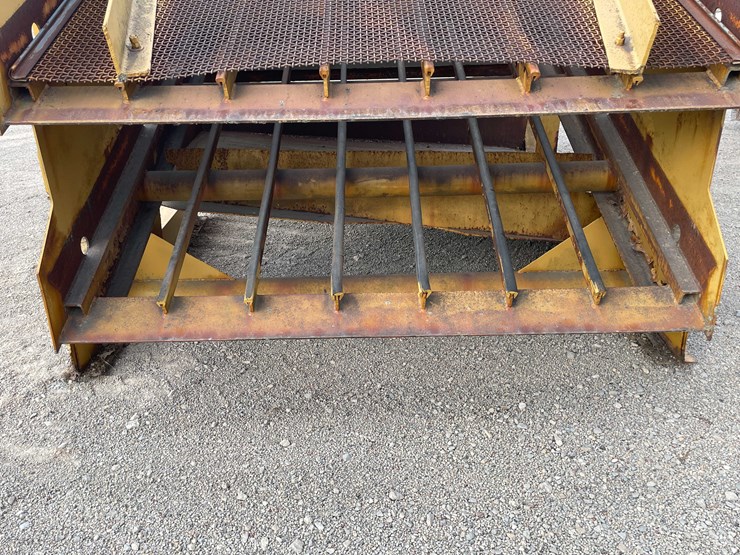 #8634-•-allis-chalmers-st-ripl-flo-vibratory-screed-(maq)-image-18