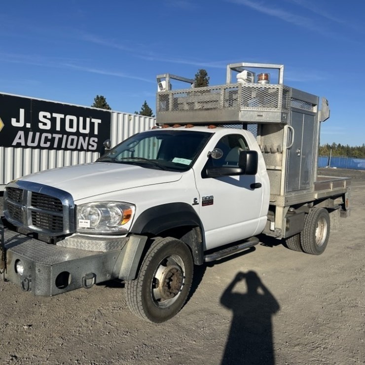 2009 DODGE RAM 5500