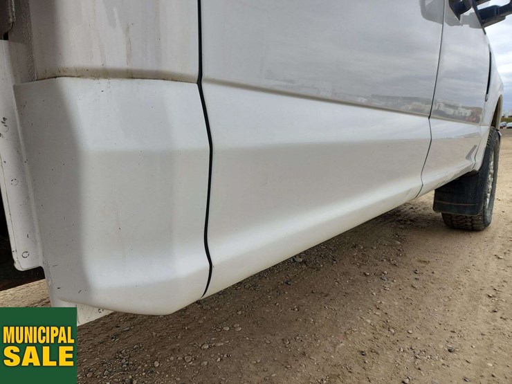 2020-ford-f350-image-37