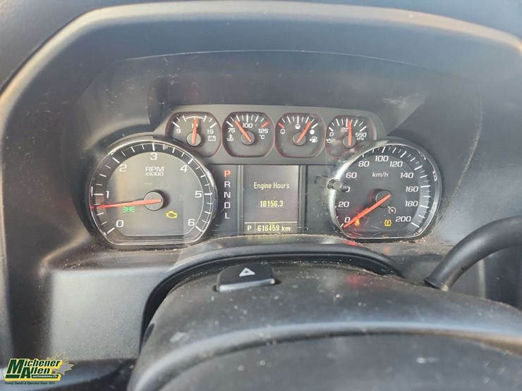 2018-chevrolet-silverado-1500-image-8