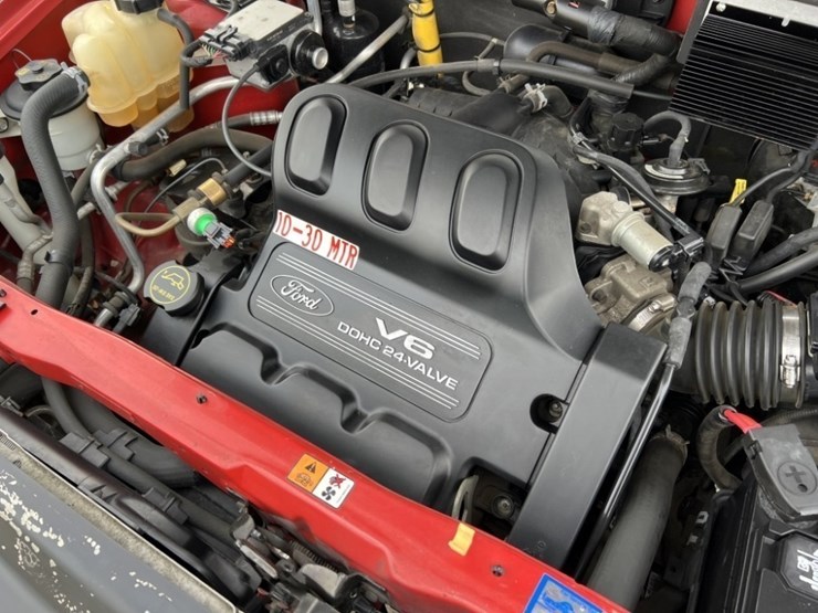 2002-ford-escape-image-12
