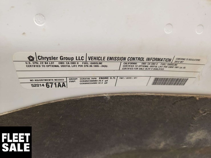 2012-ram-1500-slt-image-27