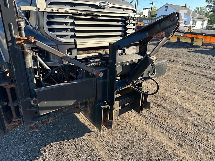 2002-sterling-l8500-image-19
