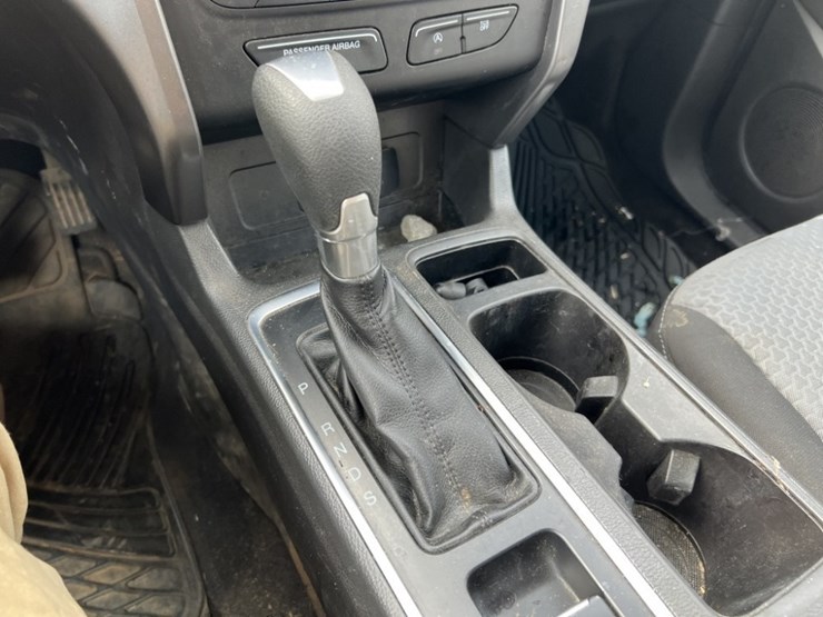 2017-ford-escape-image-34