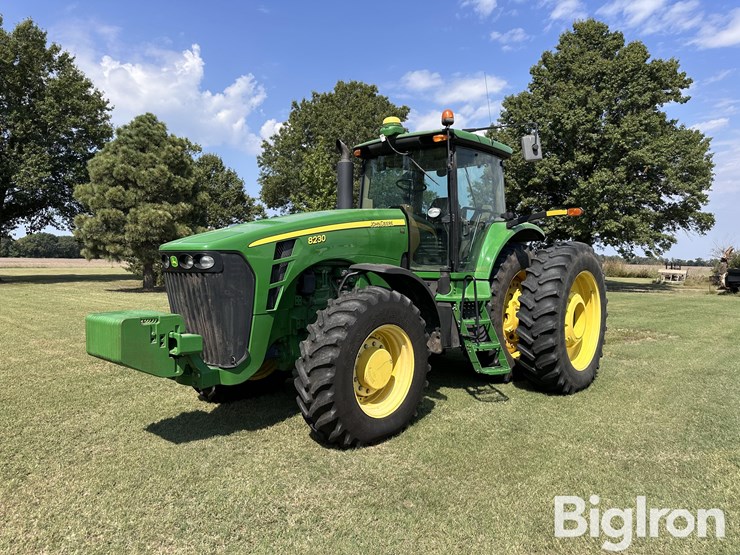 2008-john-deere-8230-image-1
