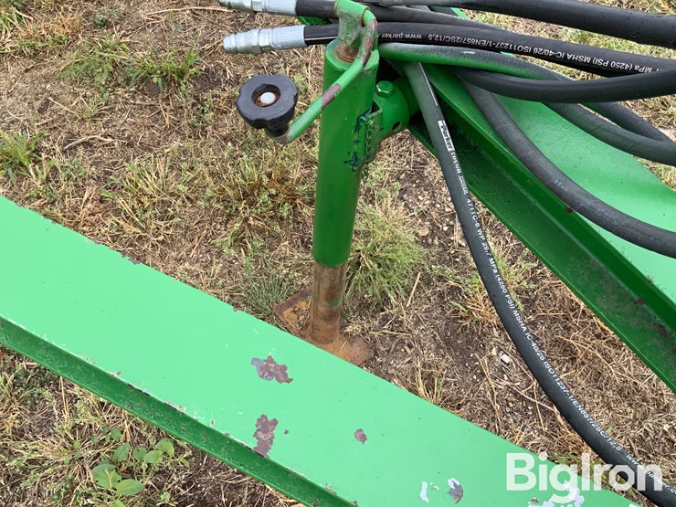 john-deere-1010-image-11
