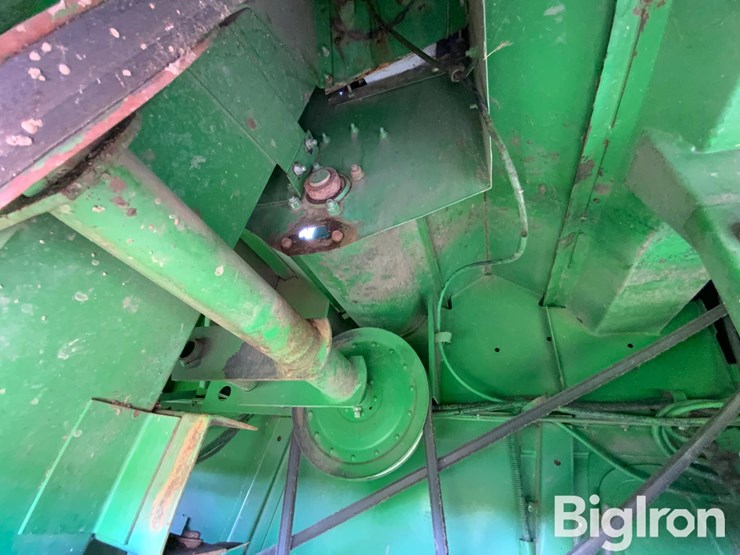 john-deere-7720-titan-ii-image-16