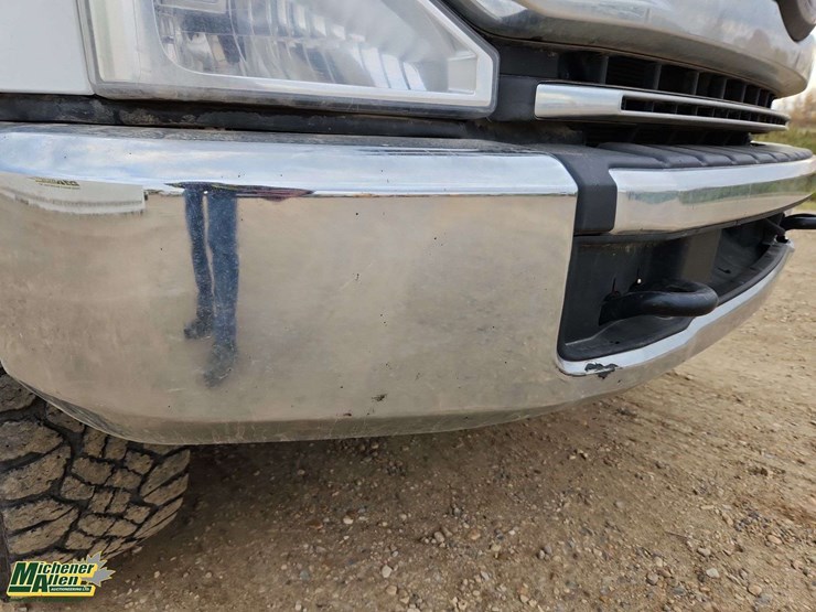 2020-ford-f350-image-37