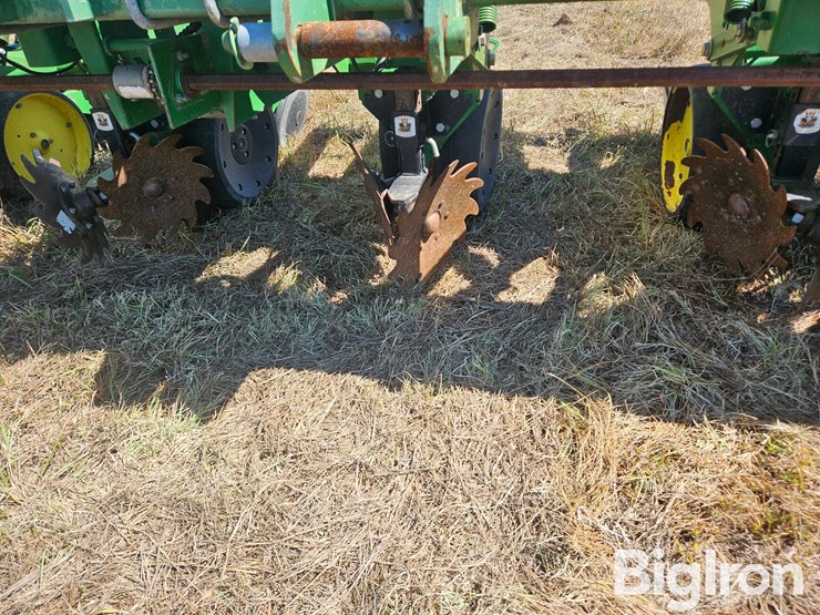 john-deere-2-image-16