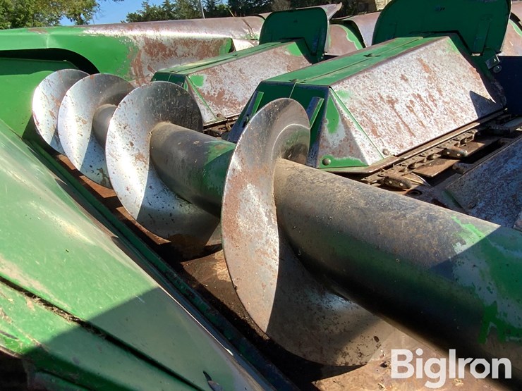 john-deere-843-image-12