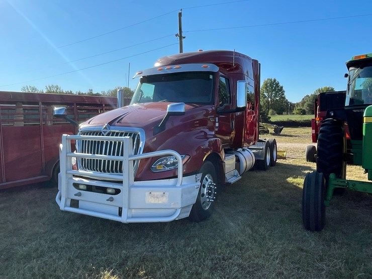 2019-international-lt-image-1