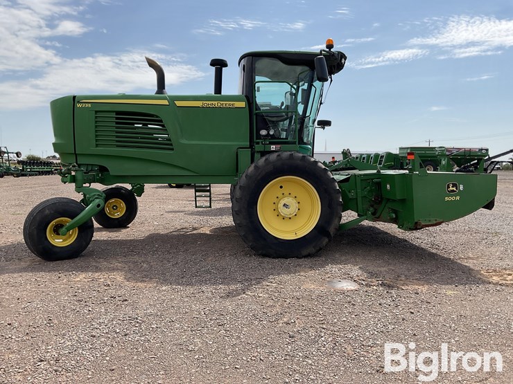 2016-john-deere-w235-image-4
