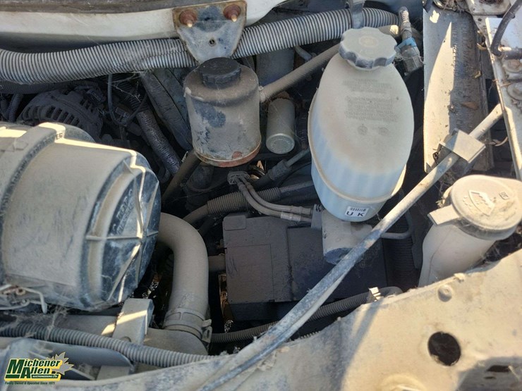 non-operable-2006-chevrolet-express-s/a-cube-van-image-29
