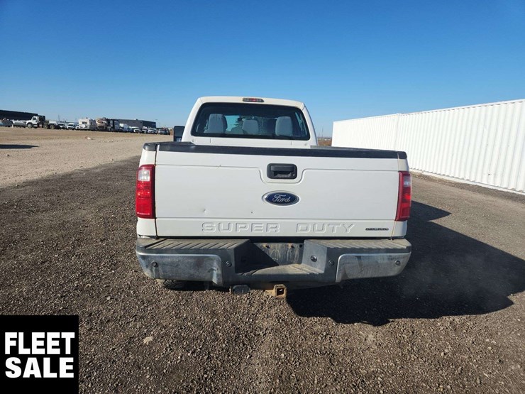2014-ford-f350-image-22