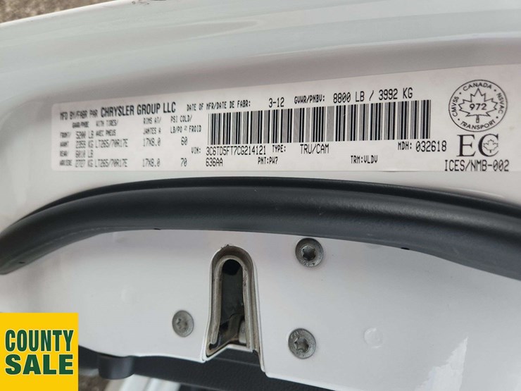 2012-ram-2500-laramie-image-6