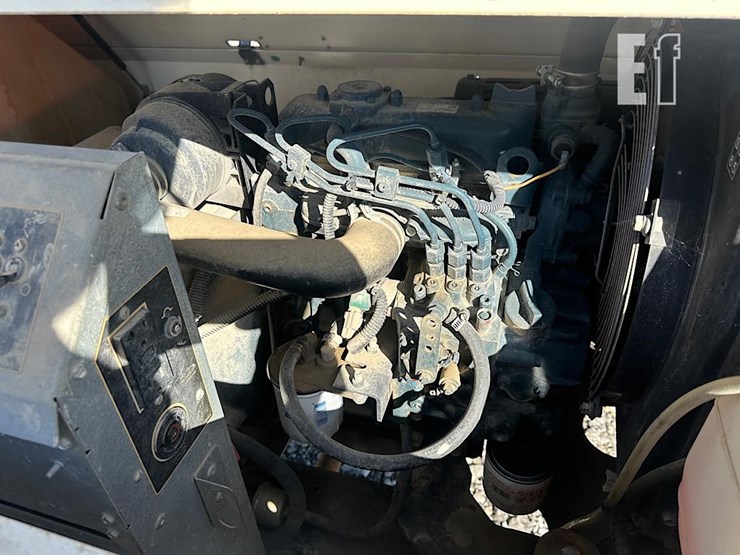2015-terex-rl4-image-9
