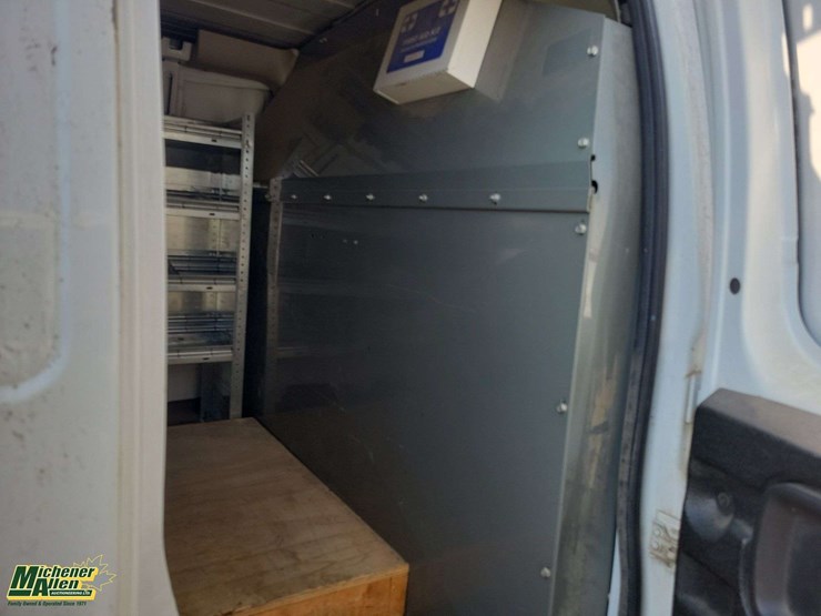 non-operable-2006-chevrolet-express-s/a-cube-van-image-25