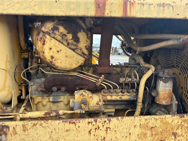 caterpillar-d6c-image-13