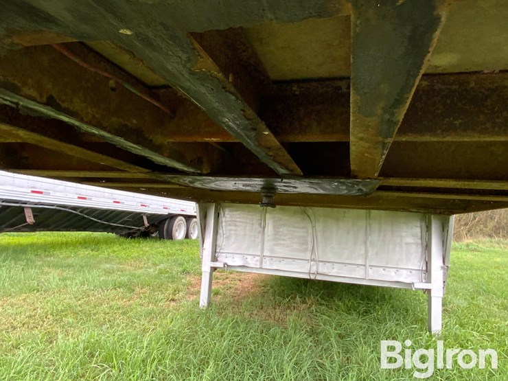 1965-wilson-livestock-trailer-image-9