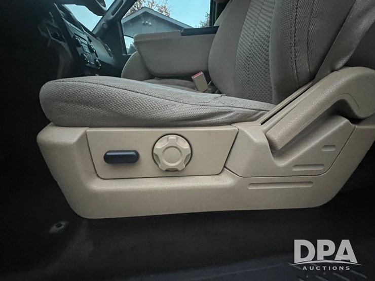 2013-ford-f150-image-40