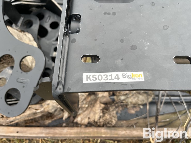 john-deere-r4038-image-16