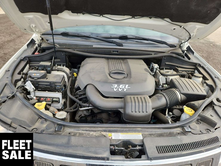 2012-jeep-grand-cherokee-image-24