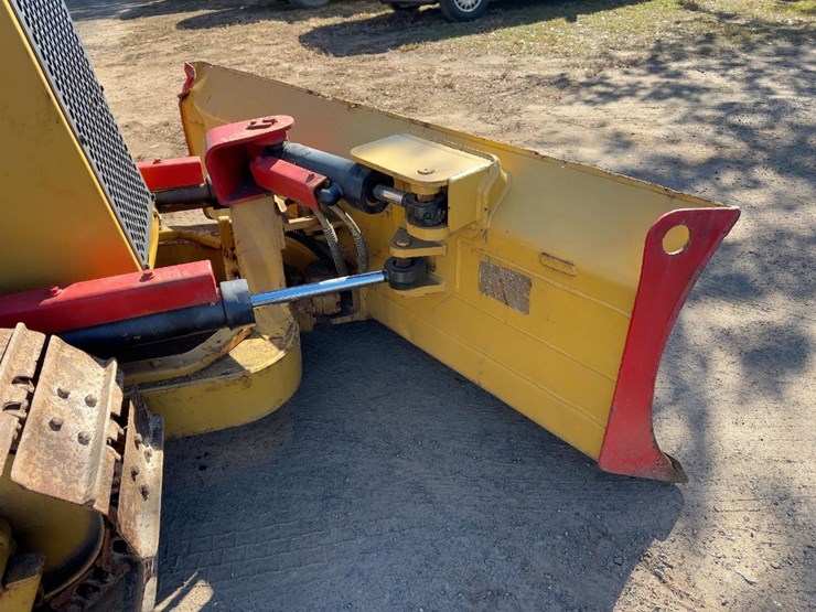 1994-caterpillar-d3c-iii-image-11