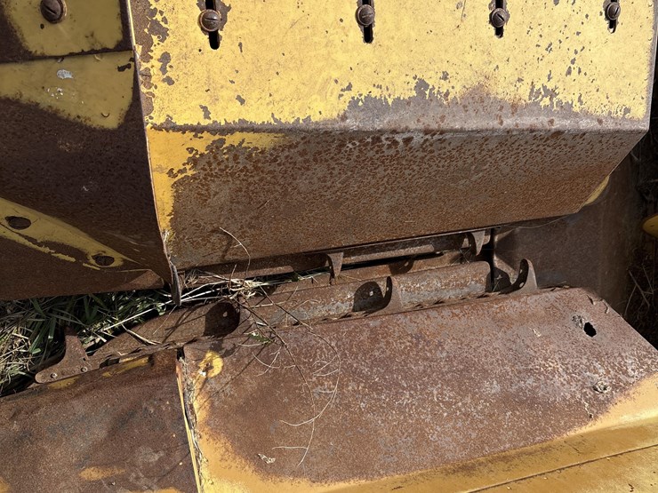 new-holland-974-image-12