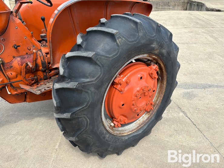1958-allis-chalmers-d17-image-17