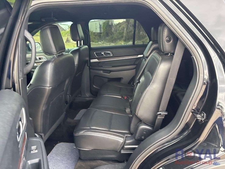 2018-ford-explorer-image-20