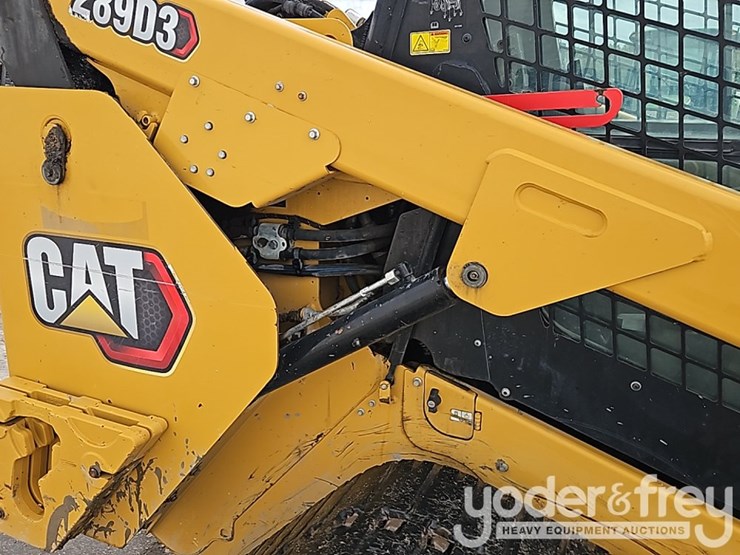2022-caterpillar-289d3-image-11