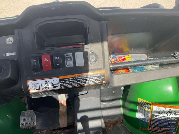2020-john-deere-hpx615e-gator-4x4-utility-cart-image-17