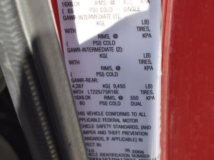 2007-ford-e450-image-11