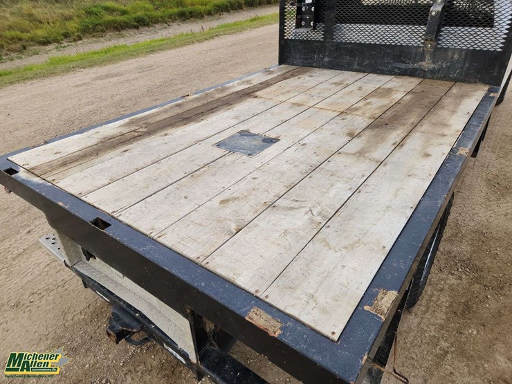 2020-ford-f350-image-27